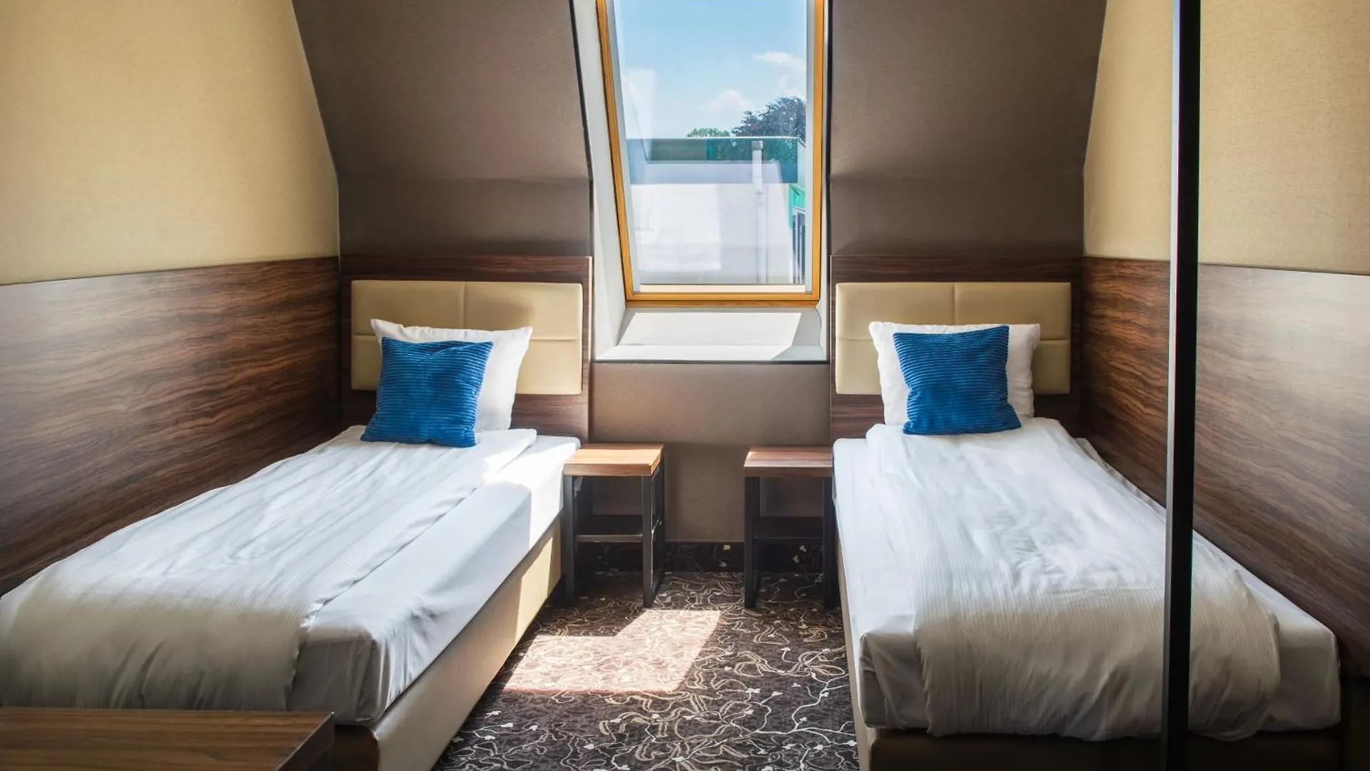 Amsterdam Lake Hotel باتهوفيدوربْ