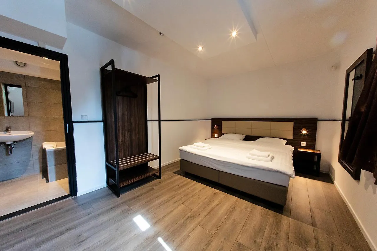 Amsterdam Lake Hotel باتهوفيدوربْ 3*,