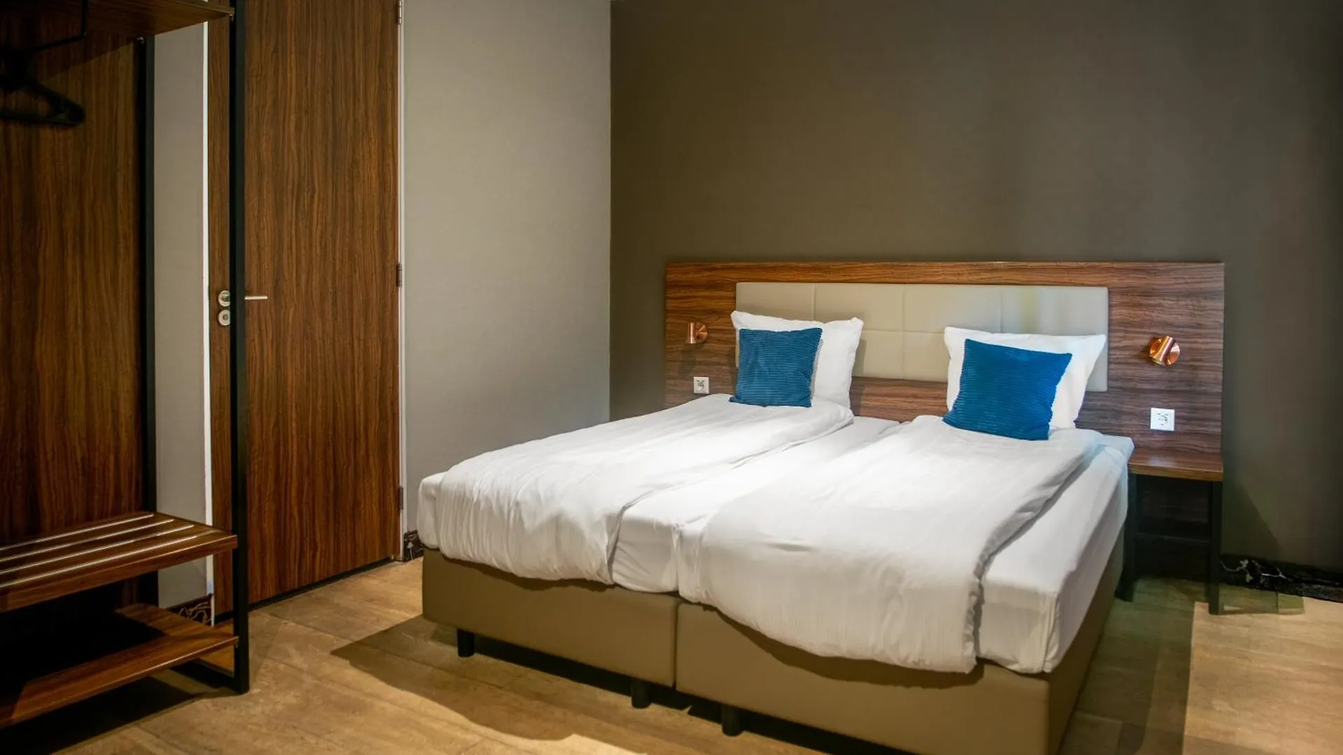 Amsterdam Lake Hotel Badhoevedorp
